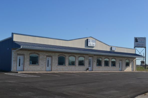 2394 Interstate 30 W, Greenville, TX 75402